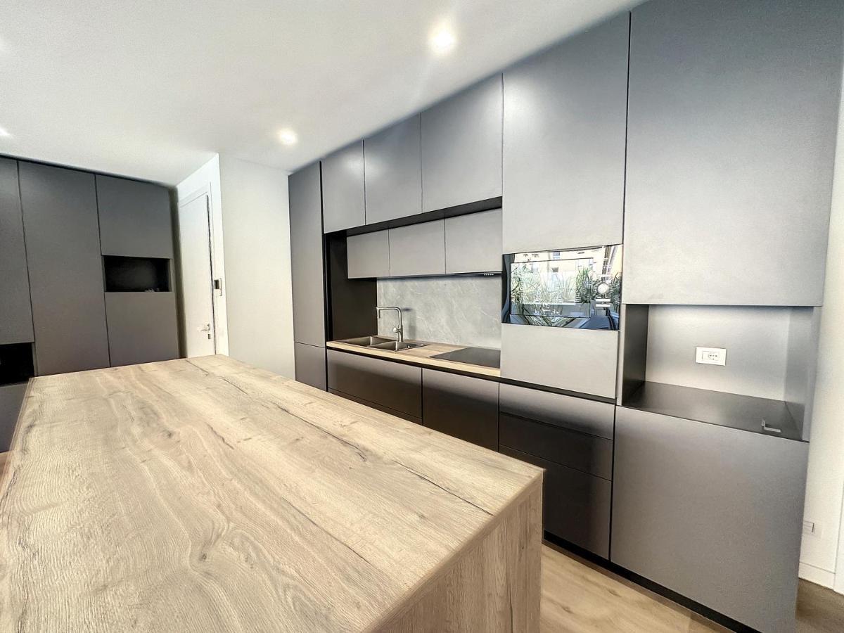 Ad Suite Apartment Riva del Garda Esterno foto