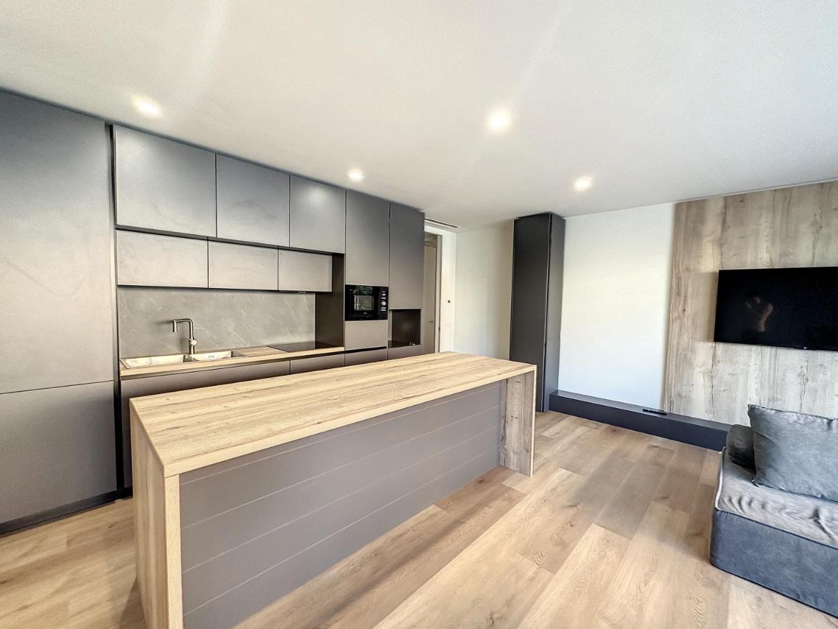 Ad Suite Apartment Riva del Garda Esterno foto