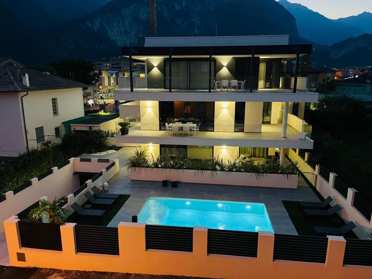 Ad Suite Apartment Riva del Garda Esterno foto
