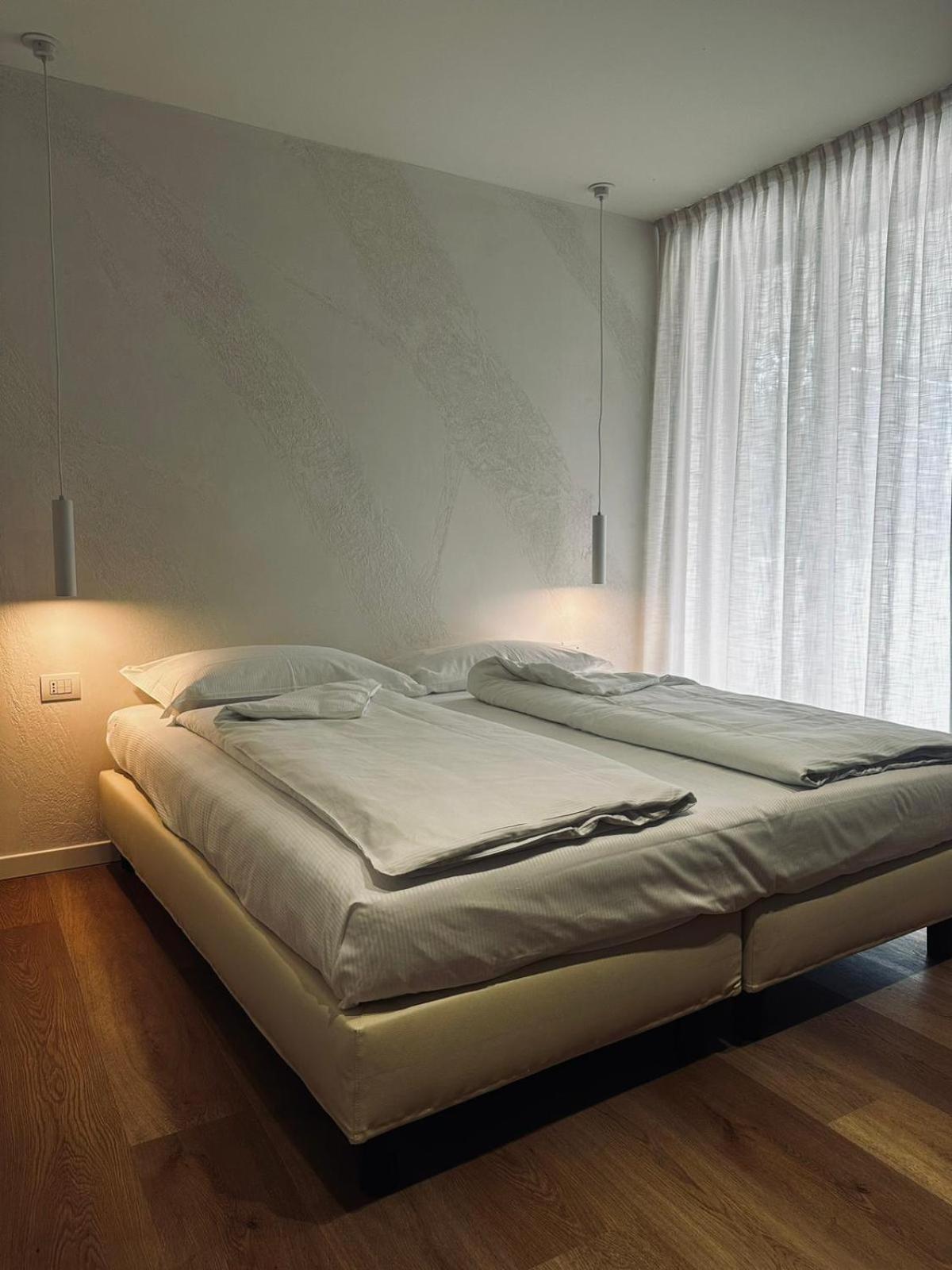 Ad Suite Apartment Riva del Garda Esterno foto