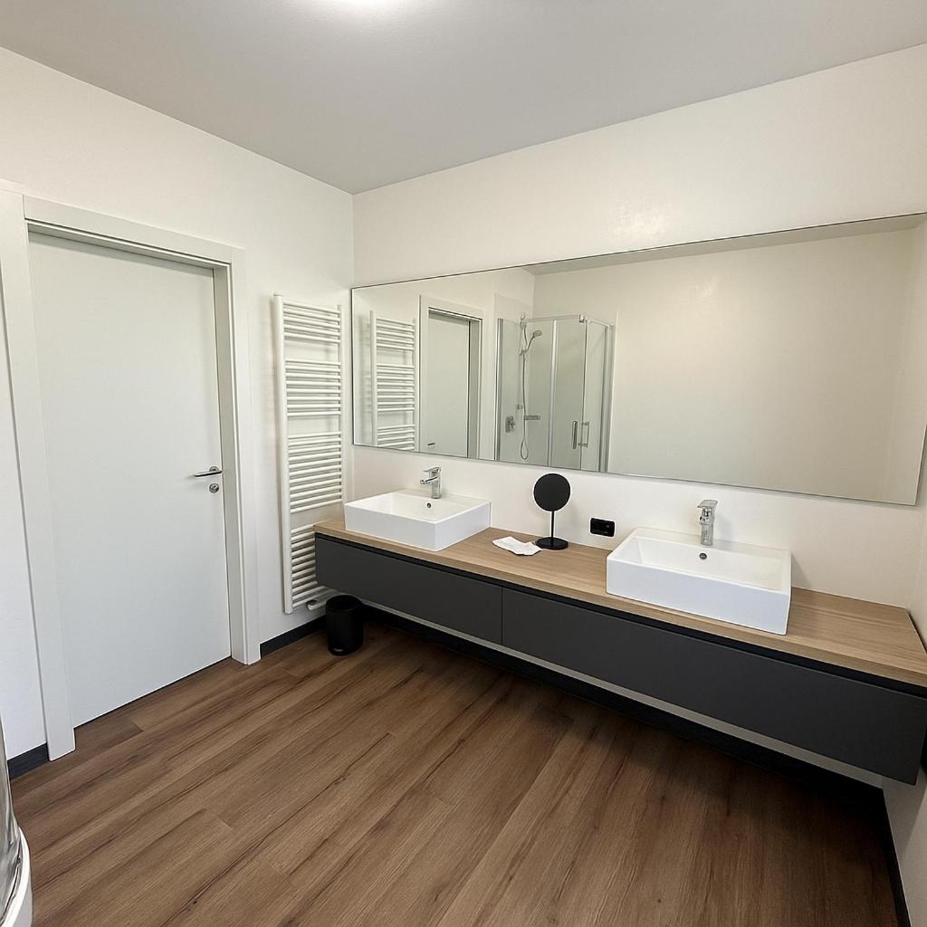 Ad Suite Apartment Riva del Garda Esterno foto