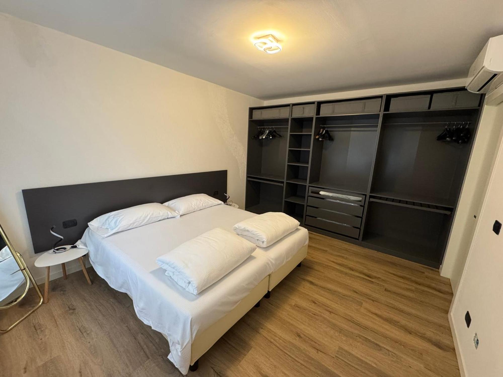 Ad Suite Apartment Riva del Garda Esterno foto