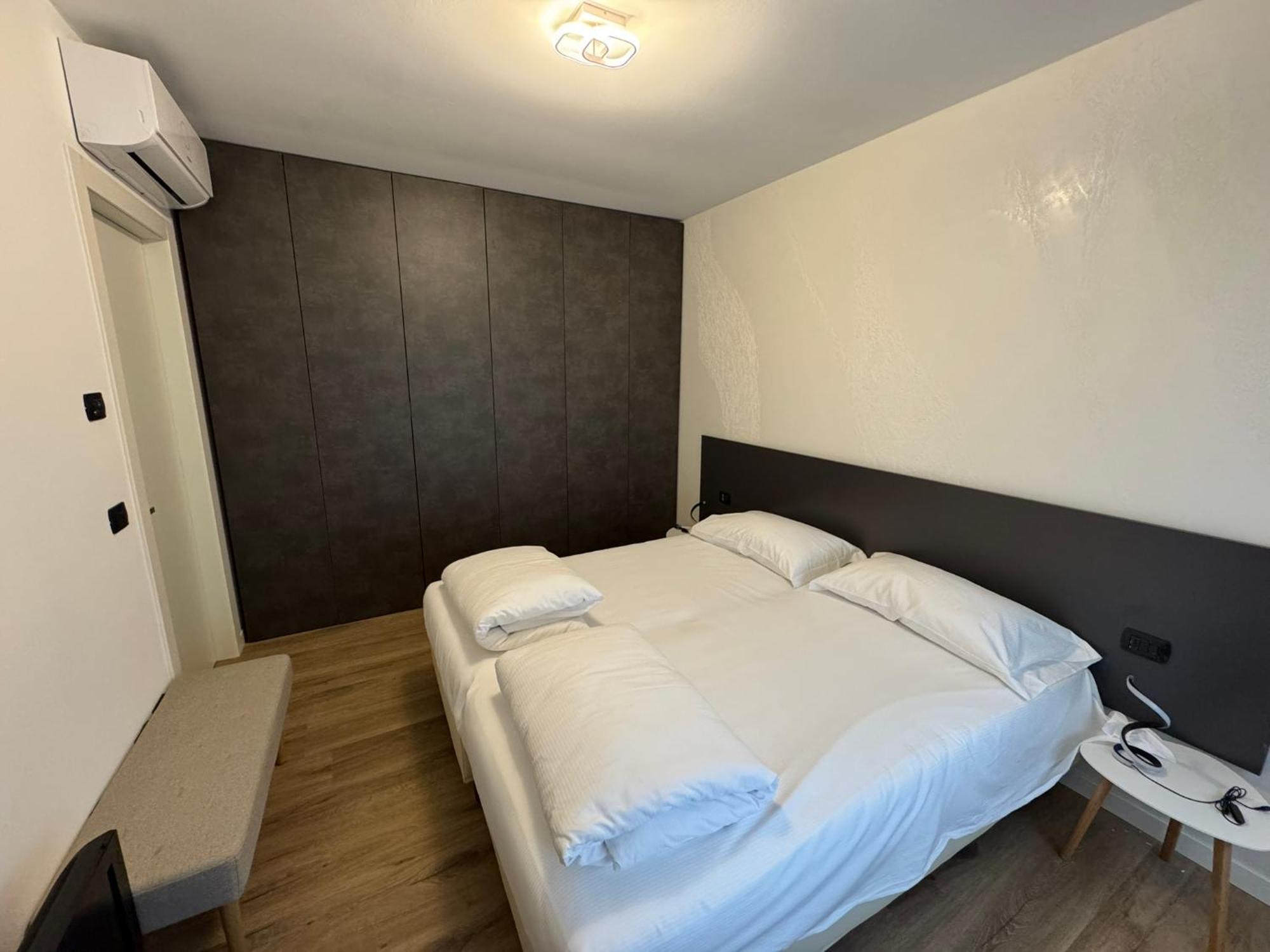 Ad Suite Apartment Riva del Garda Esterno foto