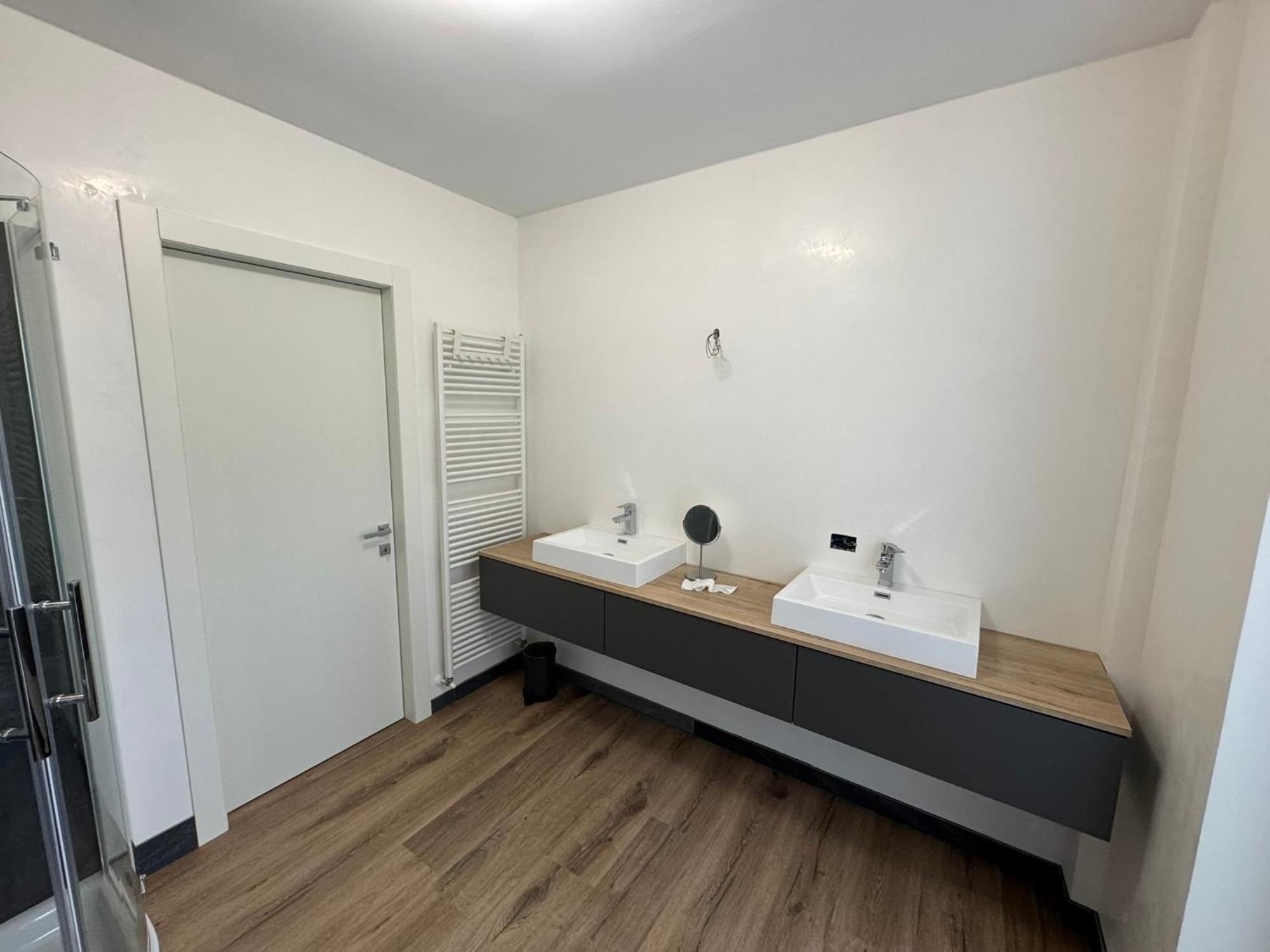 Ad Suite Apartment Riva del Garda Esterno foto