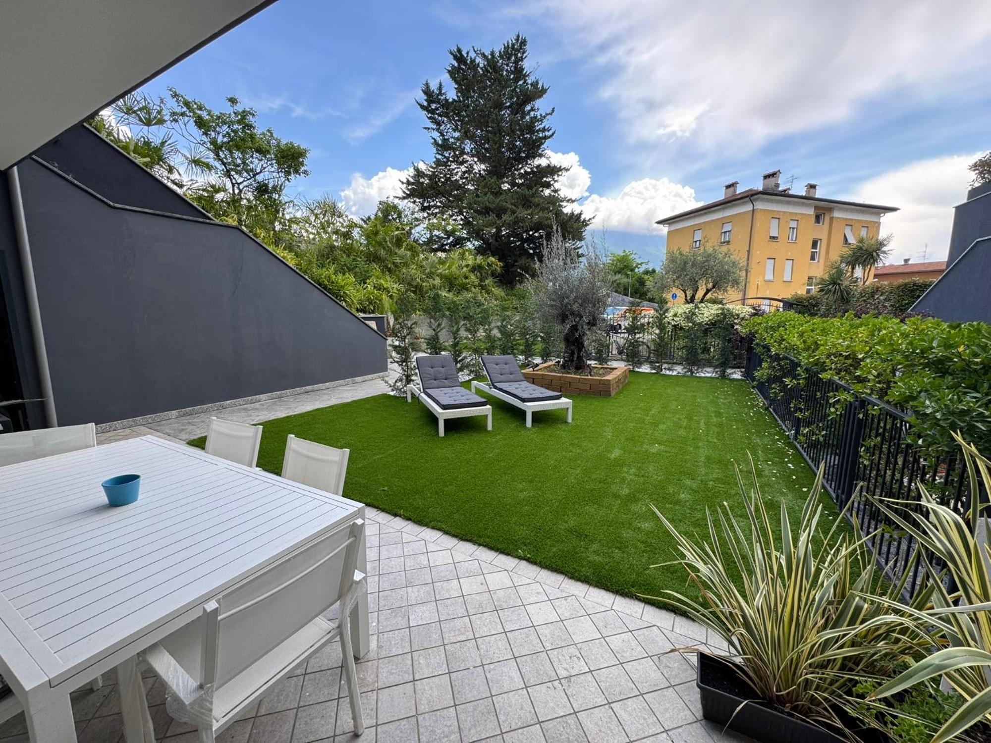 Ad Suite Apartment Riva del Garda Esterno foto